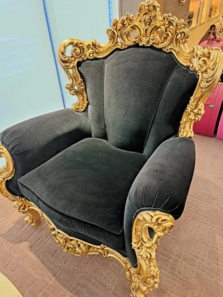 before-european-single-seater-sofa-golden-frame-dark-velvet-the-mines-residence-mr-sofa Before restoration European single seater sofa with golden carved frame and dark velvet fabric by Mr Sofa for customer at The Mines Residence